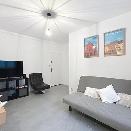 Le Proche Gare * Mylhúzy